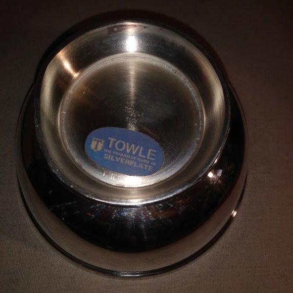 Towle: Silverplate blue enamel bowl - Picture 3 of 5